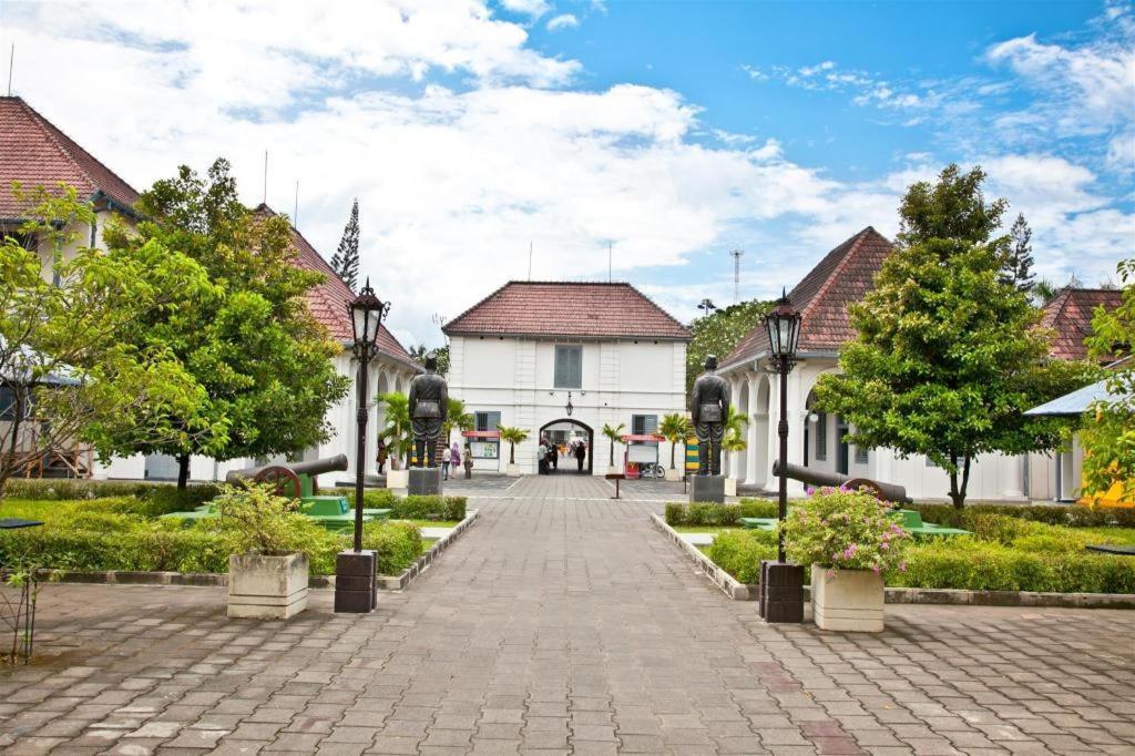Smedi Coliving Hotel Yogyakarta Kültér fotó