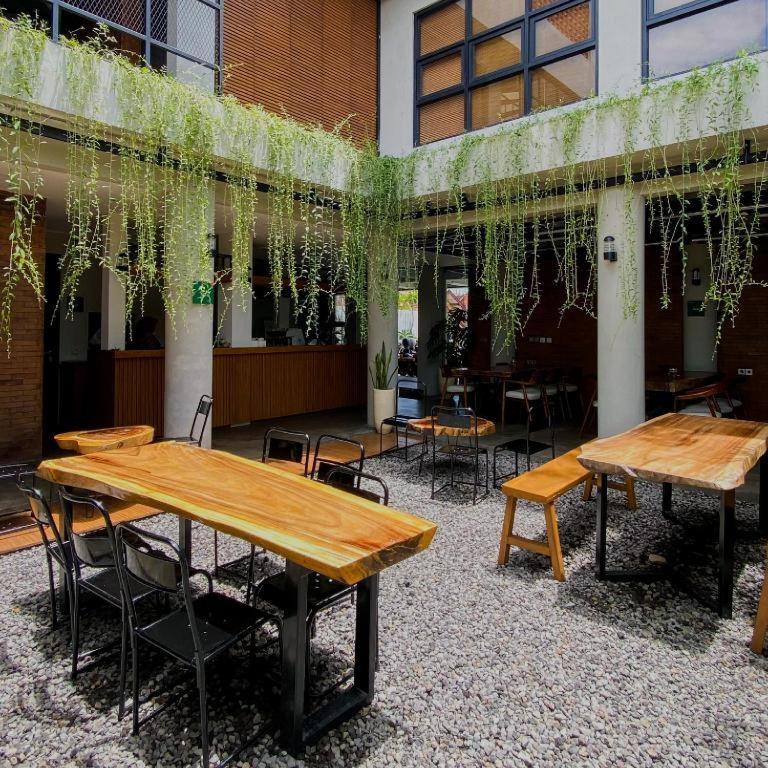 Smedi Coliving Hotel Yogyakarta Kültér fotó